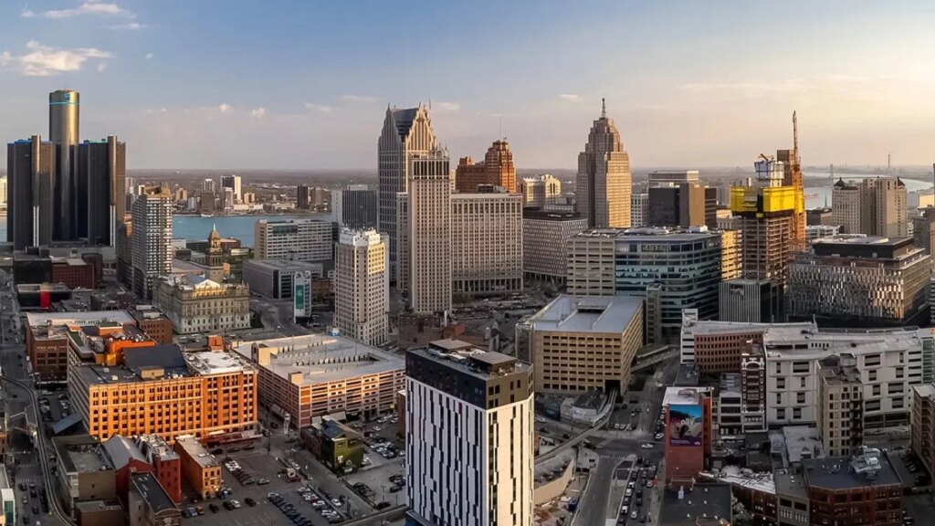 Détroit s'appuie sur les jeux en ligne et les paris sportifs pour financer les services de la ville | Le Michigan Gaming Control Board va revoir les regles des