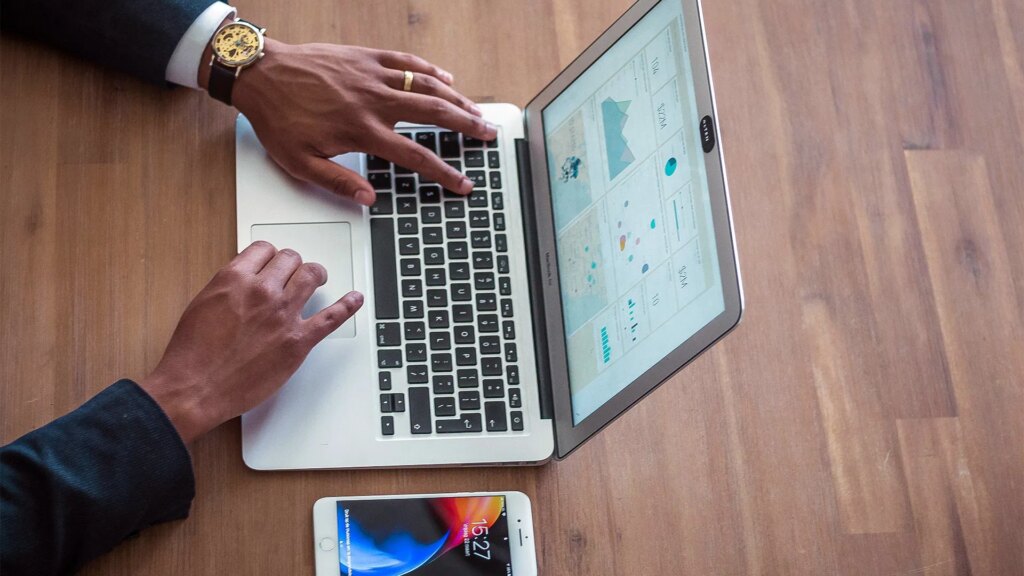 Des chatbots IA technologiques majeurs ont été découverts pour conseiller sur l'accès aux casinos sans licence au Royaume-Uni | Des chatbots IA technologiques majeurs ont ete decouverts pour conseiller